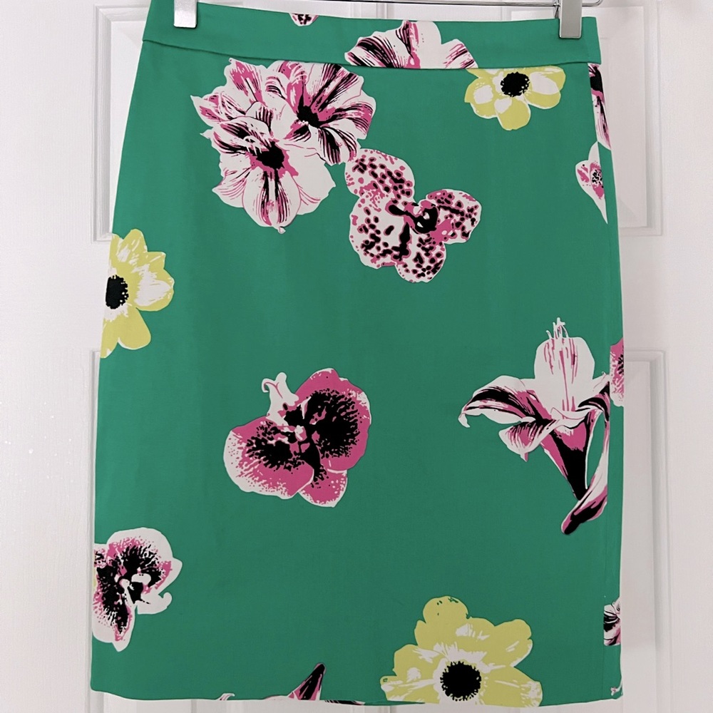 NWOT J. Crew Green Floral Print Skirt Size 00